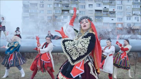 Rita Ora wearing leather gloves by B. Åkerlund x Handsome Stockholm